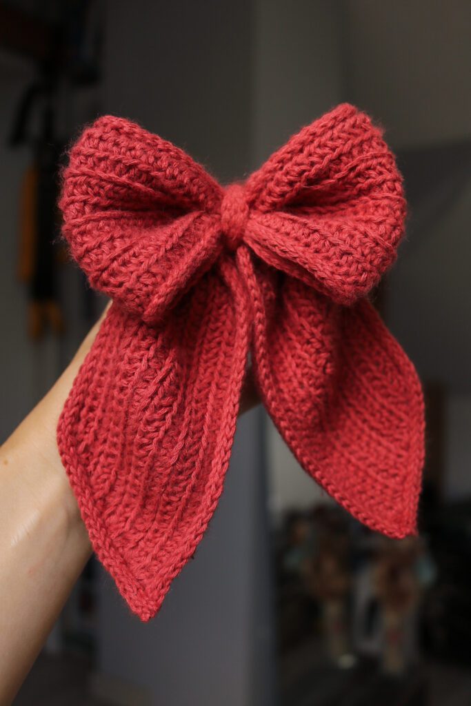 crochet bow
