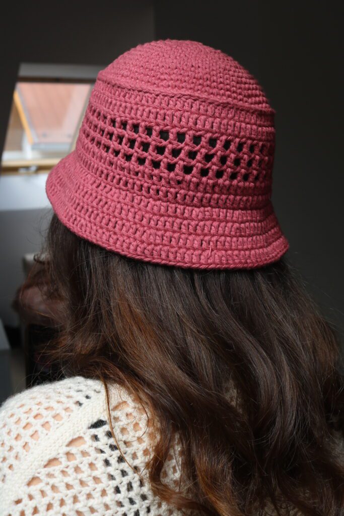 bari bucket hat