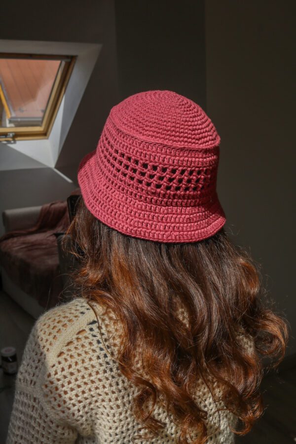 bari bucket hat
