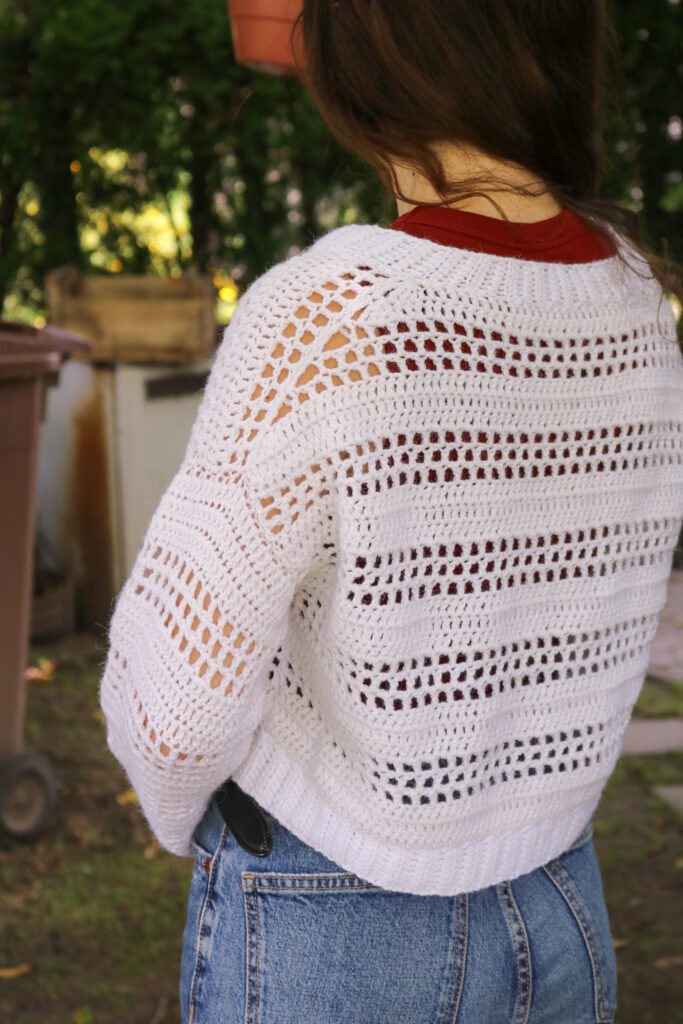 bari cardigan v neck