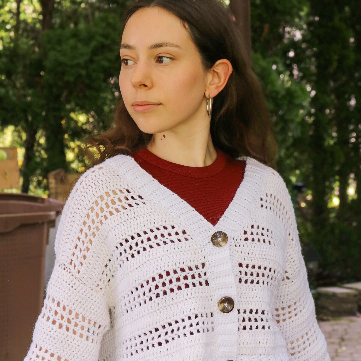 bari cardigan v neck