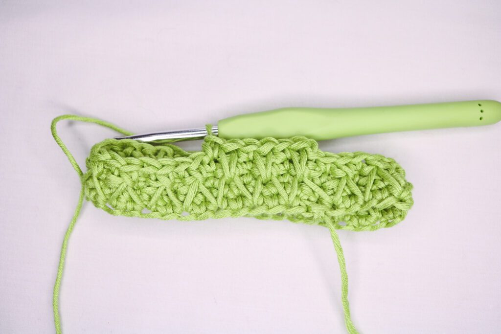 Jak háčkovat vzor včelí plástve dokola (Honeycomb Stitch) IMG 7219 1024x683 2