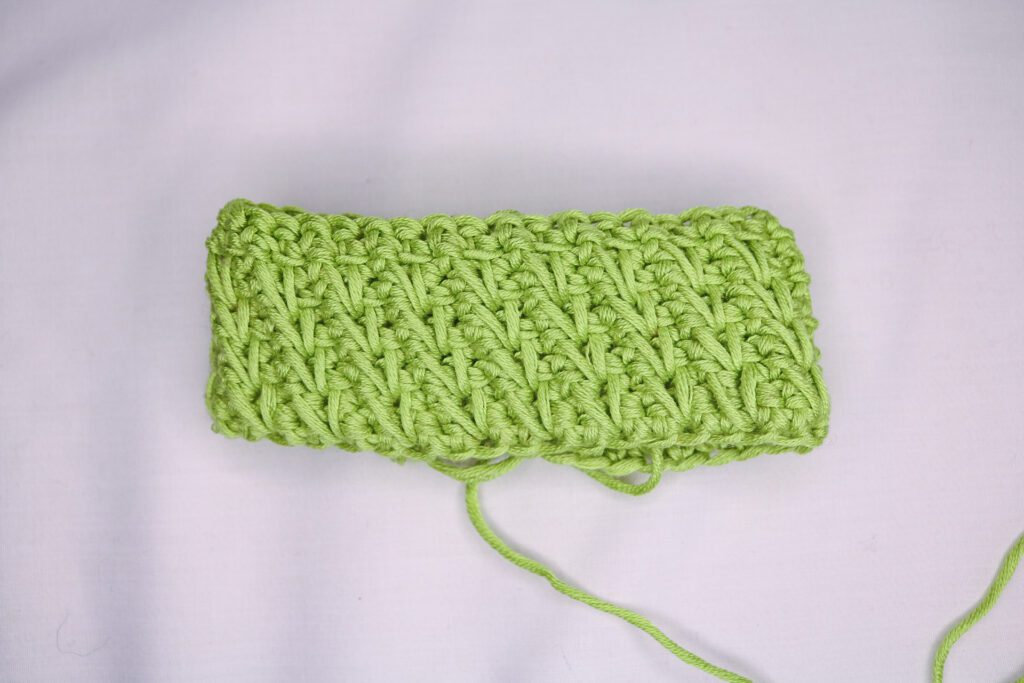 Jak háčkovat vzor včelí plástve dokola (Honeycomb Stitch) IMG 7222 1024x683 2