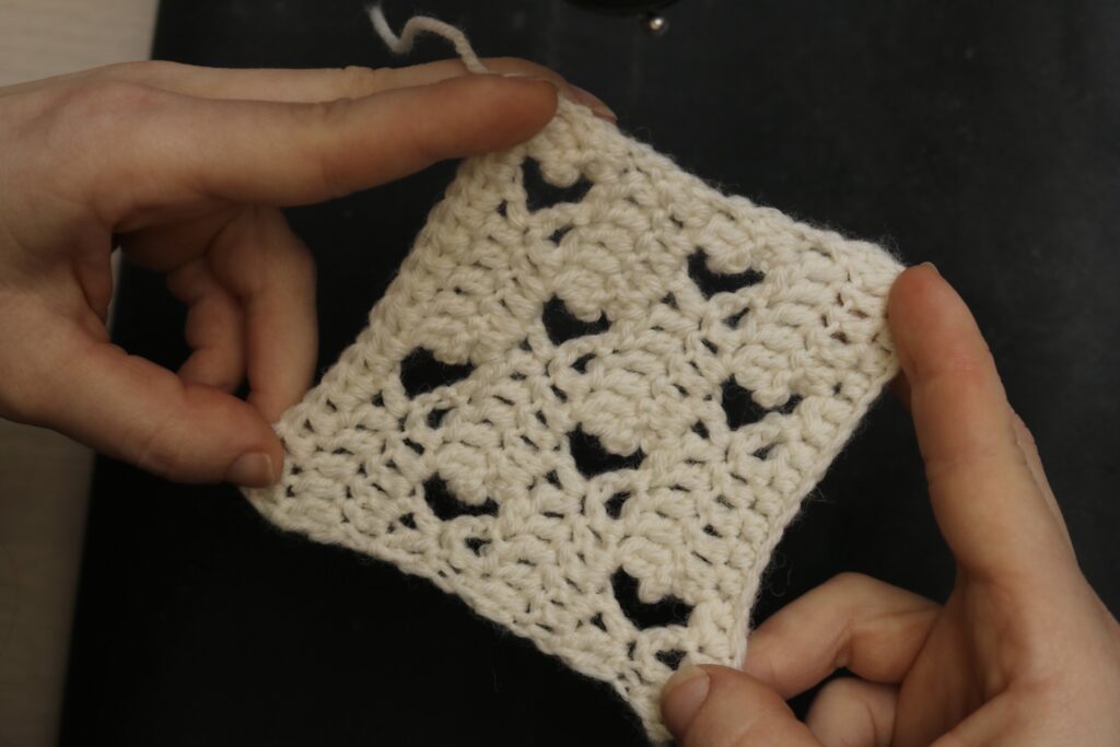 Crochet heart stitch