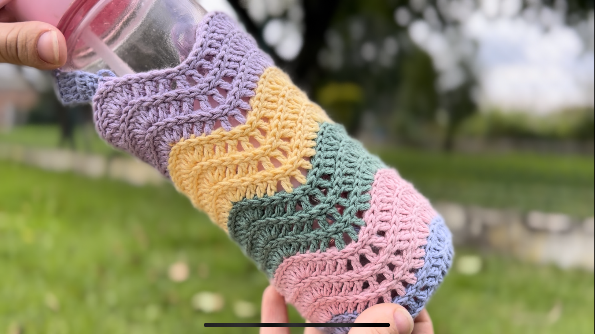 The Gelato Water Bottle Bag: Free Crochet Water Bottle Bag Pattern img 6066