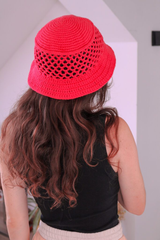 diamond mesh bucket hat